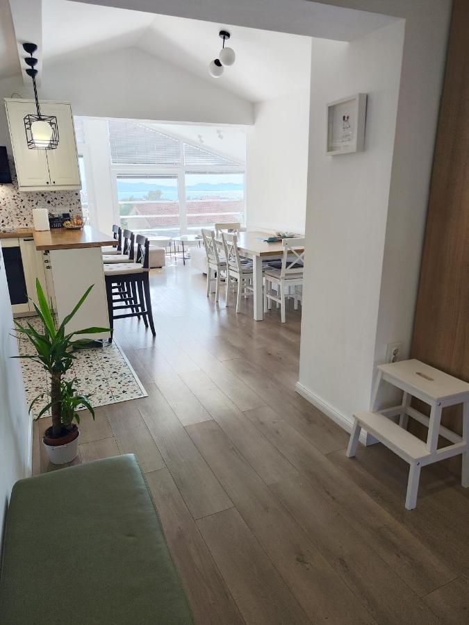 Iva'S Cosy Apartment, Sea View And Free Parking ザダル エクステリア 写真